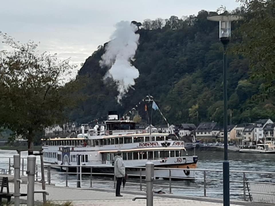 Das Loreley Weinstuebchen ザンクト・ゴアールスハウゼン エクステリア 写真