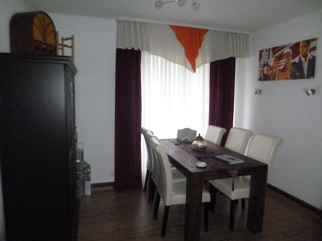 Das Loreley Weinstuebchen ザンクト・ゴアールスハウゼン 部屋 写真